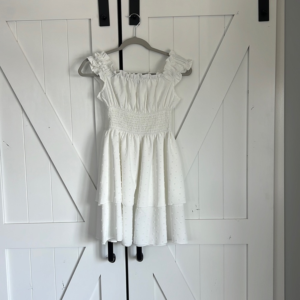Swift Dot of the shoulder dress from SHEIN. Size xs.